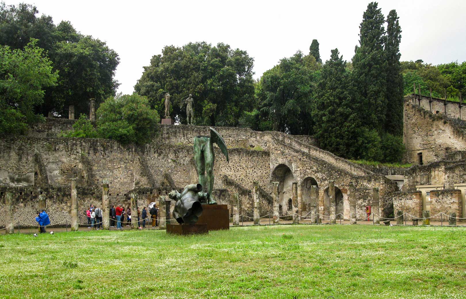 Πομπηία pompeii basilica travelshare.gr