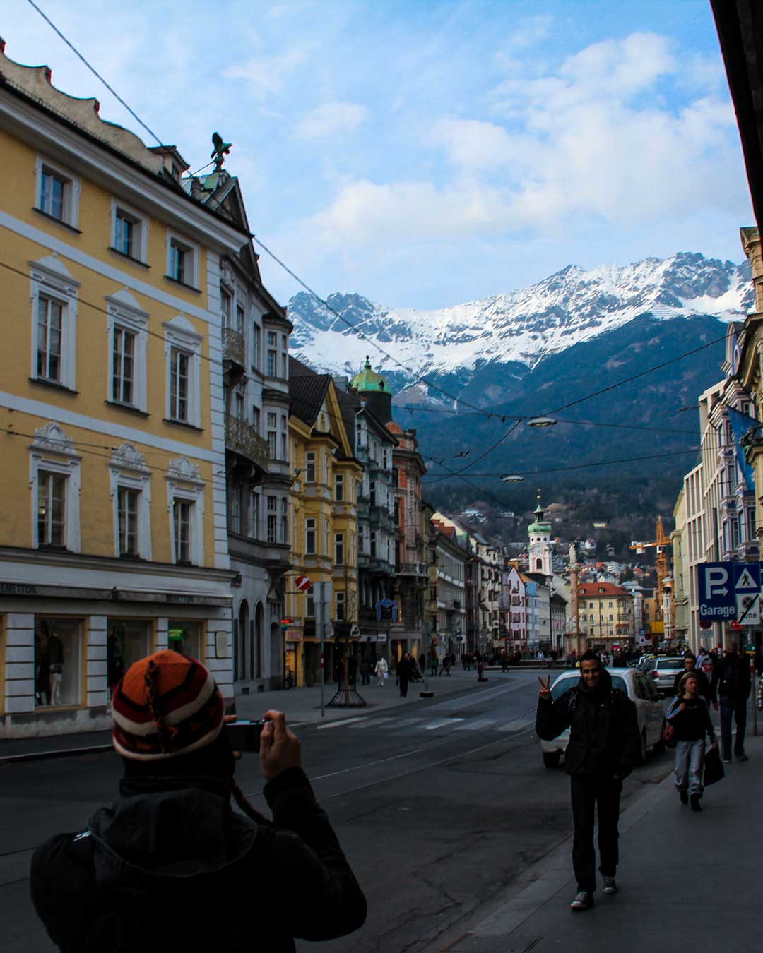 Innsbruck Austria travelshare.gr Alps view from the street