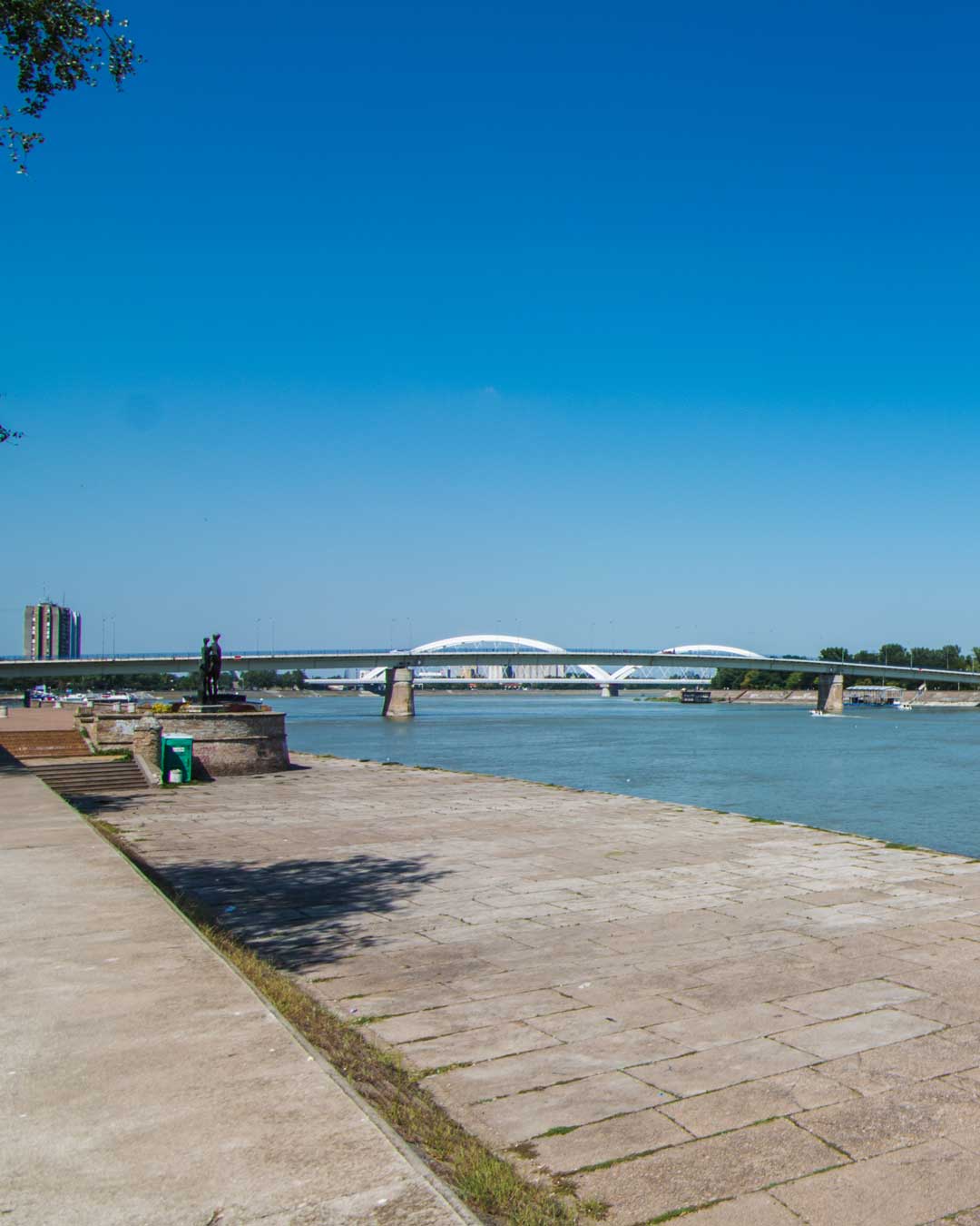 Γέφυρα Varadin Νόβι Σαντ