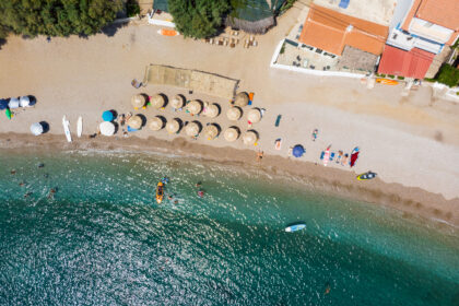 Παραλία Τάρτι - travelshare.gr